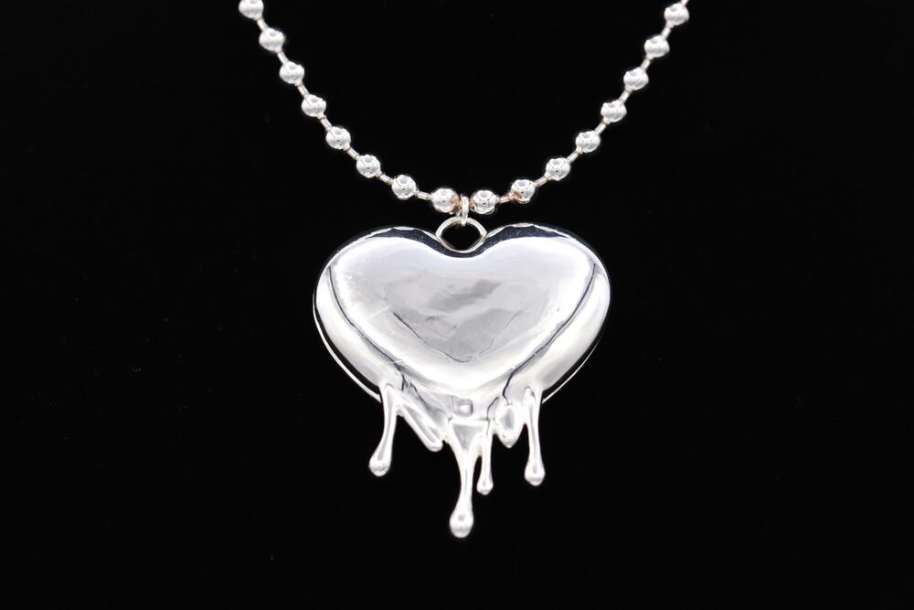 Frou York XL Puffy Bleeding Heart Necklace Silver Ball Chain Drip Pendant Bin7A